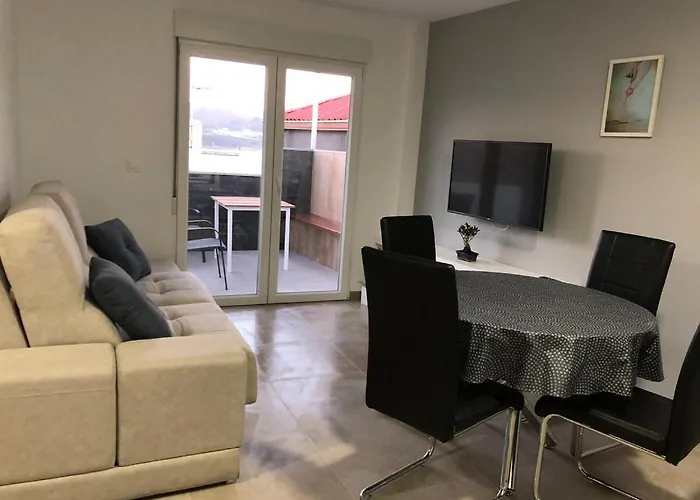 Apartamentos Corcubion شقة *